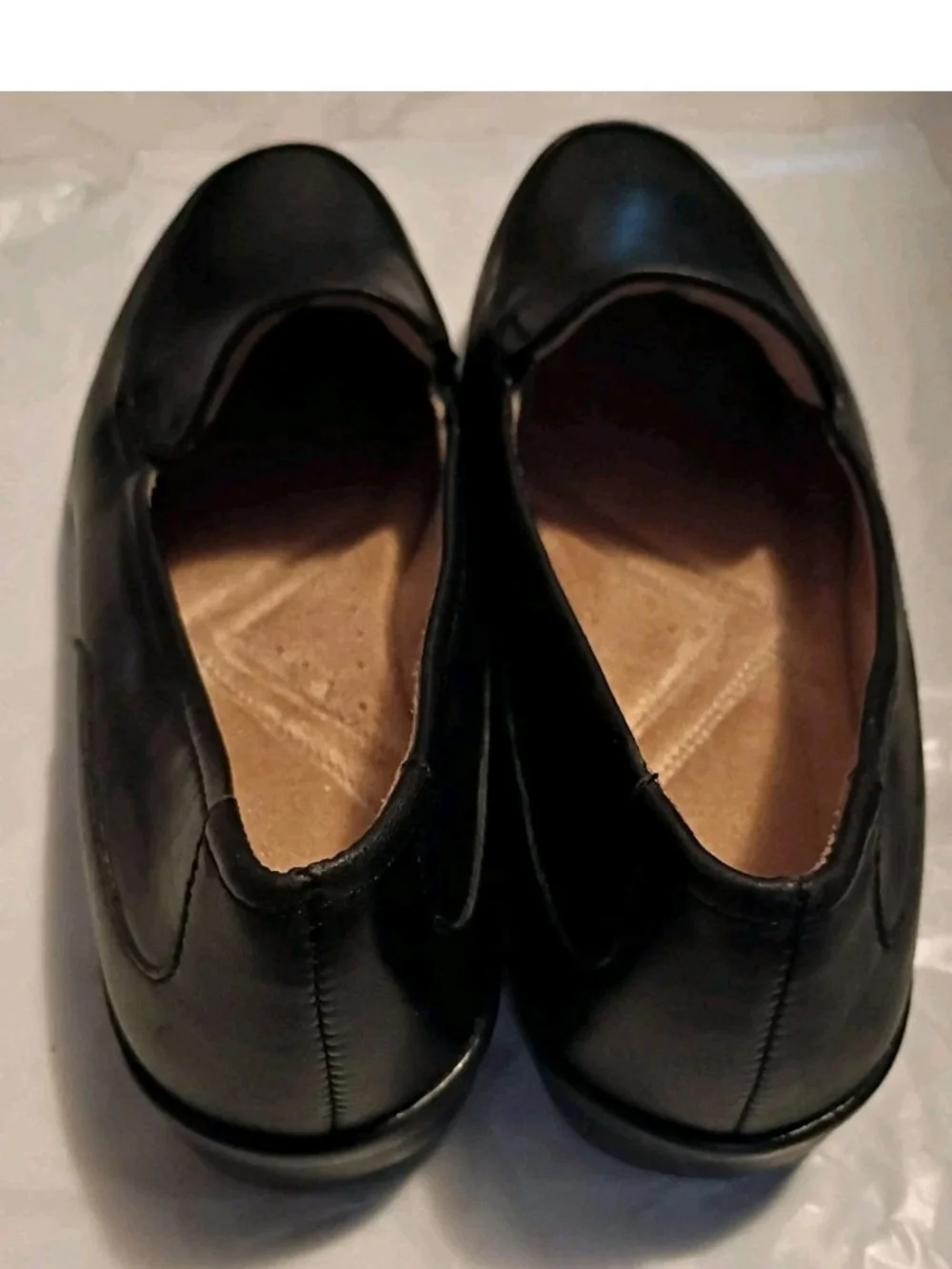 Classic Black Leather Slip-On Loafers for Women Size 8.5 M